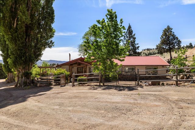 12750 SE Carey Lane, Prineville, OR 97754