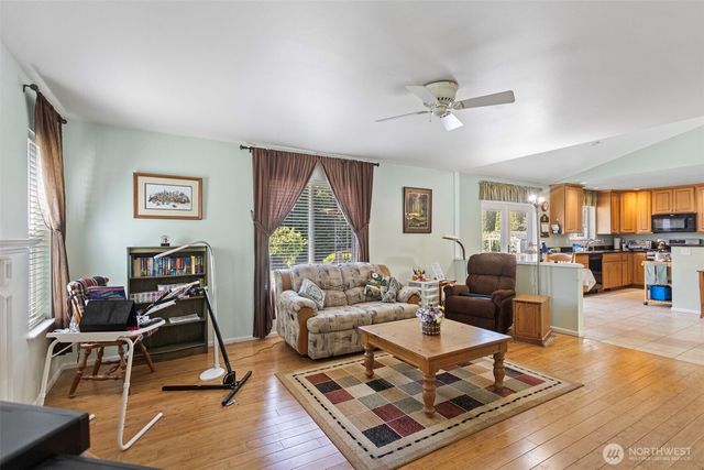 2324 Steamboat Loop E, Port Orchard, WA 98366