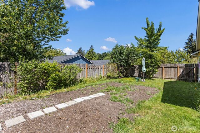 2324 Steamboat Loop E, Port Orchard, WA 98366