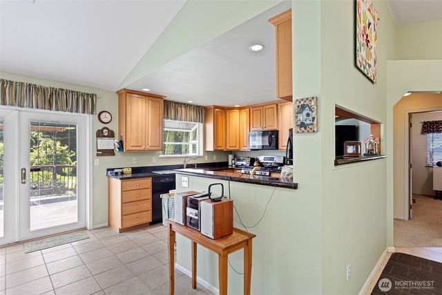 2324 Steamboat Loop E, Port Orchard, WA 98366