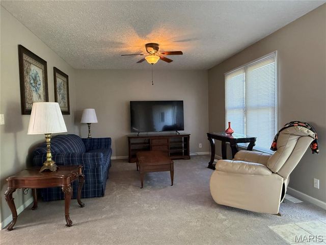 17485 Cashew Lane, Dixon, MO 65459