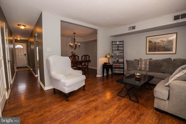 65 CONSTITUTION AVE, Doylestown, PA 18901