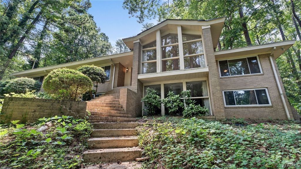 3515 Woodland Hills, Tuscaloosa, AL 35405