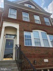 25147 CUTGRASS TER, Aldie, VA 20105