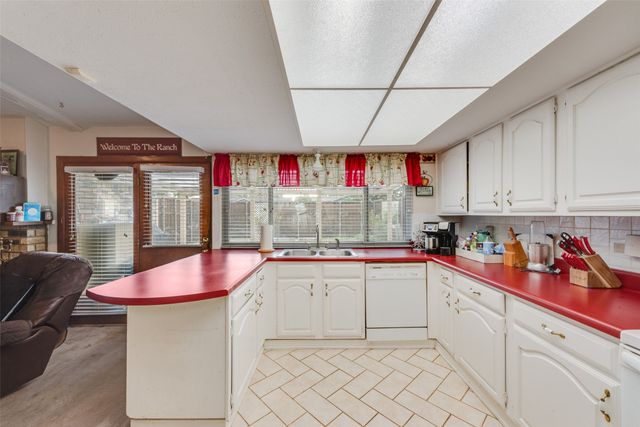 3521 Whitney Drive, Carrollton, TX 75007