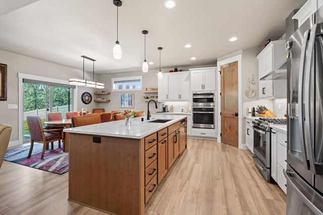 14308 E 39th Ln, Veradale, WA 99037
