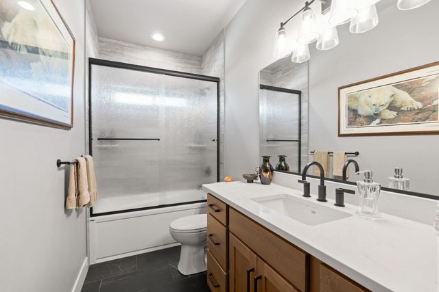 14308 E 39th Ln, Veradale, WA 99037