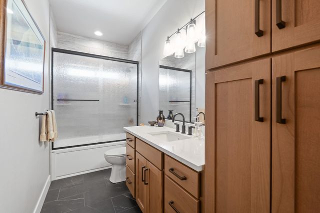14308 E 39th Ln, Veradale, WA 99037