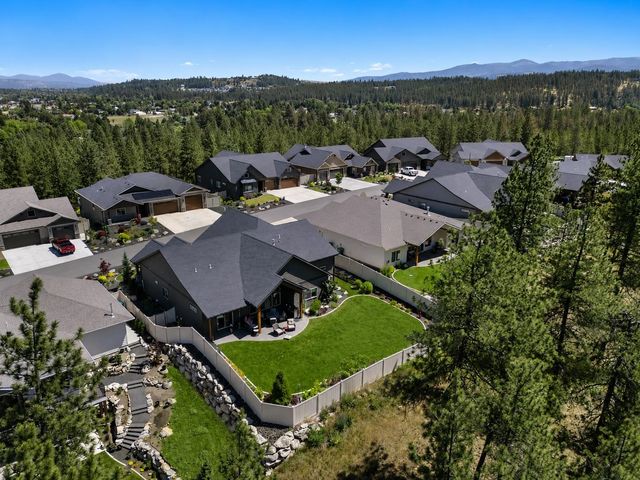 14308 E 39th Ln, Veradale, WA 99037