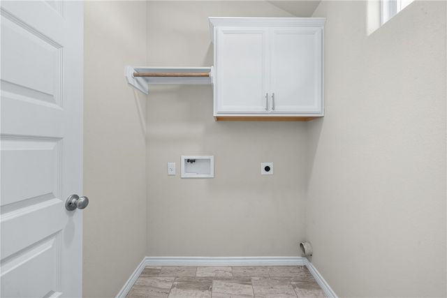 1913 Cambria Drive, Bryan, TX 77807