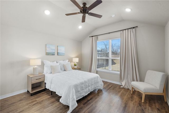 1913 Cambria Drive, Bryan, TX 77807