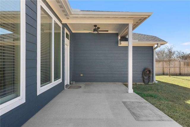 1913 Cambria Drive, Bryan, TX 77807