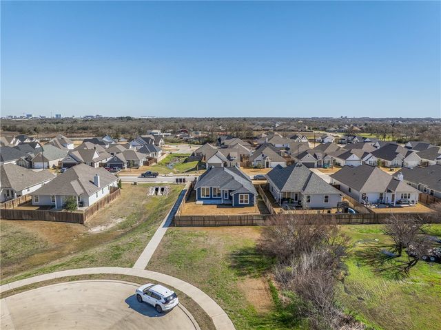 1913 Cambria Drive, Bryan, TX 77807