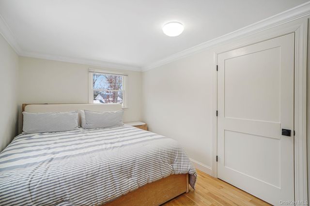 19 Pine Tree Lane, East Quogue, NY 11942