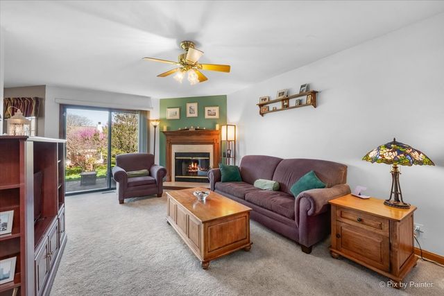 0N688 Chelsea Circle, Winfield, IL 60190