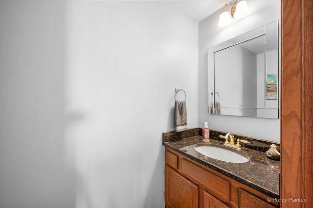0N688 Chelsea Circle, Winfield, IL 60190