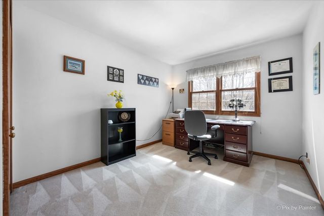 0N688 Chelsea Circle, Winfield, IL 60190