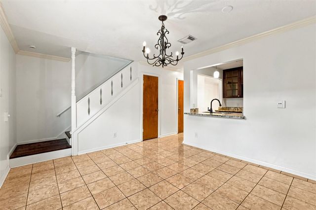 10652 Hazelhurst Drive 29, Houston, TX 77043