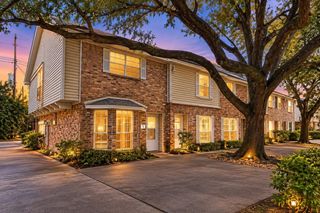 10652 Hazelhurst Drive 29, Houston, TX 77043