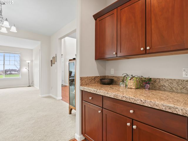 16429 Se SIRI Loop, Damascus, OR 97089