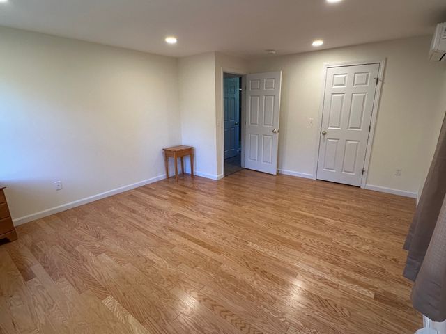 43 Billings Rd, Fitchburg, MA 01420