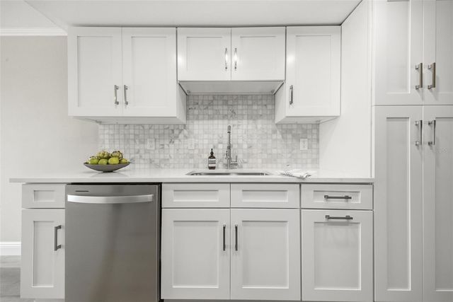 2497 HERON TERRACE C106, Clearwater, FL 33762