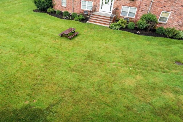 12 Colonial Village Drive 12, Arlington, MA 02474