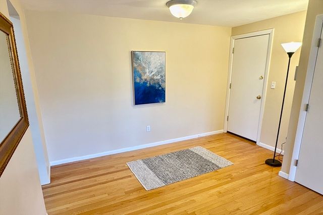 12 Colonial Village Drive 12, Arlington, MA 02474