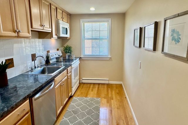12 Colonial Village Drive 12, Arlington, MA 02474