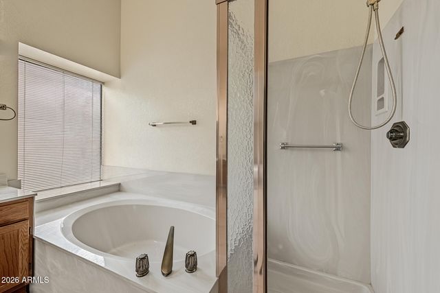 9802 W ROCKWOOD Drive, Peoria, AZ 85382