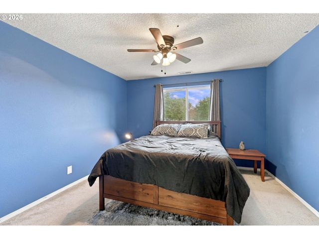 4000 Ne 109TH Ave B142, Vancouver, WA 98682