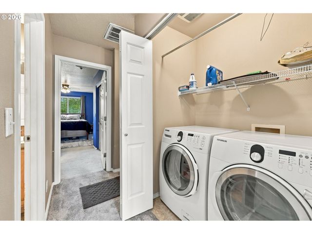 4000 Ne 109TH Ave B142, Vancouver, WA 98682