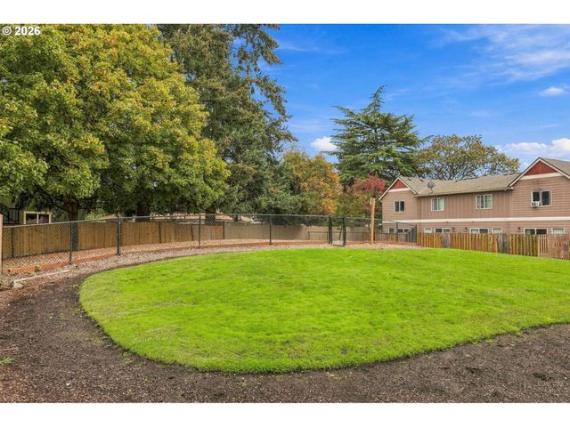 4000 Ne 109TH Ave B142, Vancouver, WA 98682