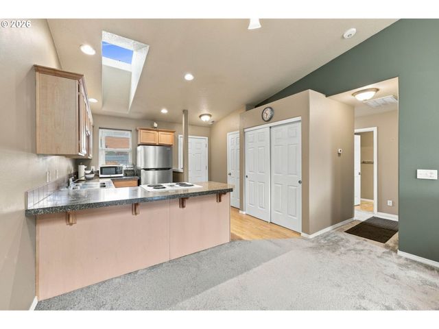 4000 Ne 109TH Ave B142, Vancouver, WA 98682
