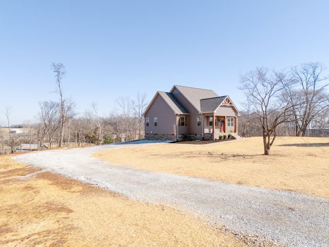 6841 Highway 41, N, Cedar Hill, TN 37032