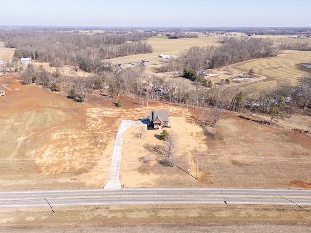 6841 Highway 41, N, Cedar Hill, TN 37032