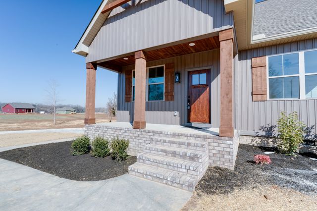 6841 Highway 41, N, Cedar Hill, TN 37032