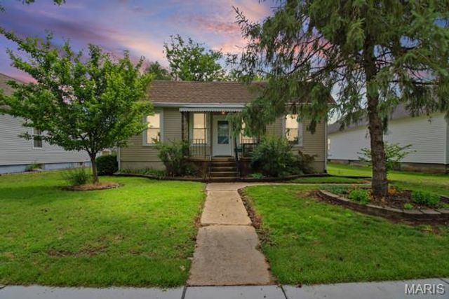 402 N Taylor Avenue, Crystal City, MO 63019