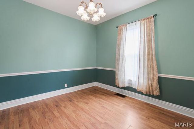 402 N Taylor Avenue, Crystal City, MO 63019