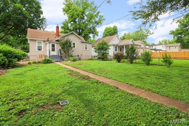 402 N Taylor Avenue, Crystal City, MO 63019