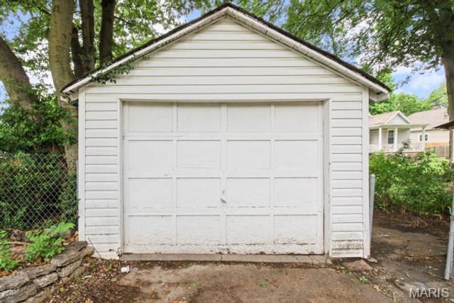 402 N Taylor Avenue, Crystal City, MO 63019