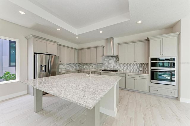 6028 CAT CLAW LANE, Bradenton, FL 34210