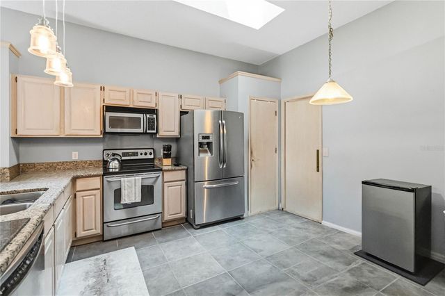 636 ADRIANE PARK CIRCLE, Kissimmee, FL 34744