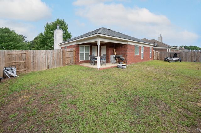 61 Lincolnshire Lane, Phenix City, AL 36870