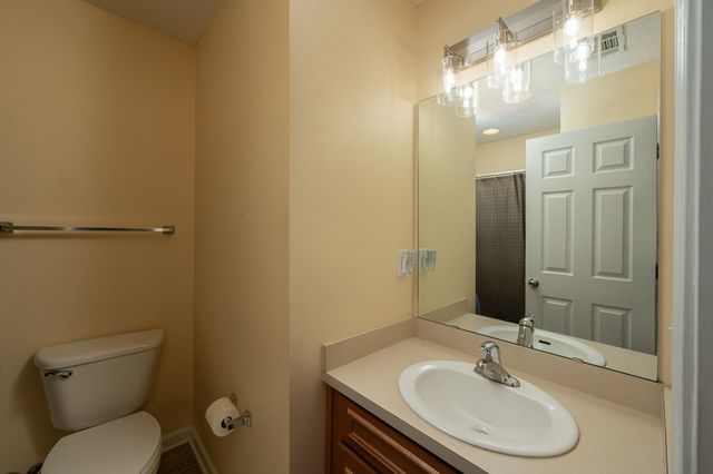 61 Lincolnshire Lane, Phenix City, AL 36870