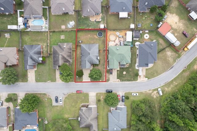 61 Lincolnshire Lane, Phenix City, AL 36870