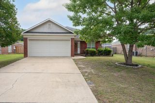 61 Lincolnshire Lane, Phenix City, AL 36870