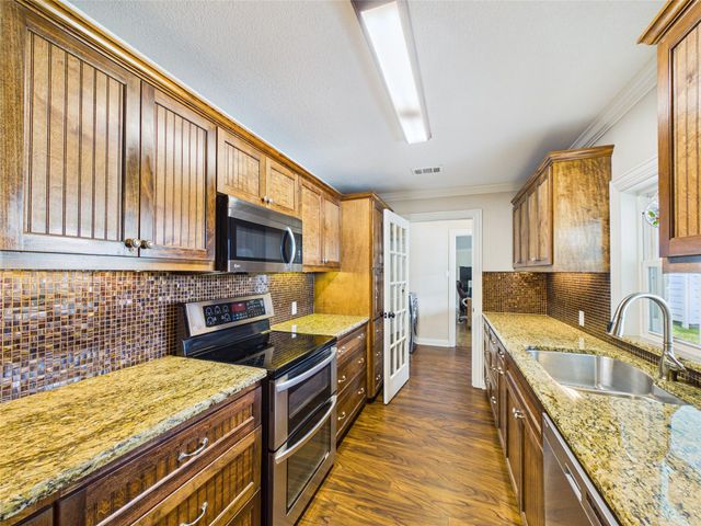 1212 Delores Street, Kemah, TX 77565