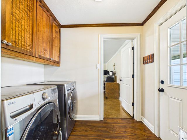 1212 Delores Street, Kemah, TX 77565