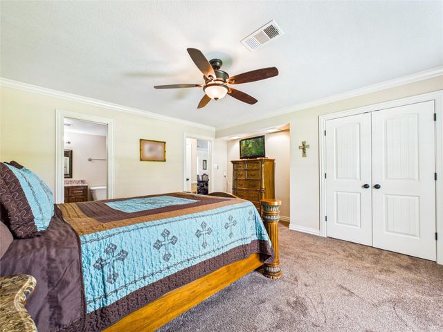 1212 Delores Street, Kemah, TX 77565